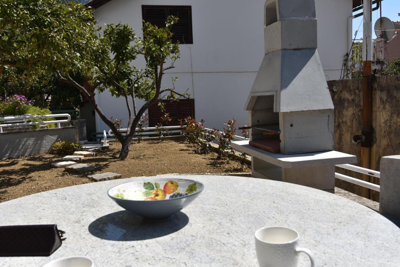 Vanja Apartment Podgora