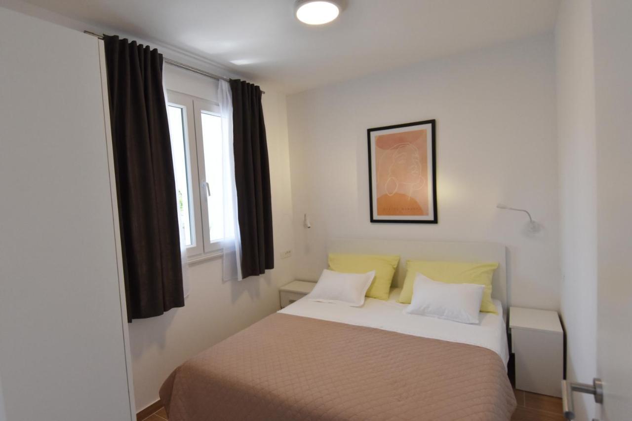 Vanja Apartment *