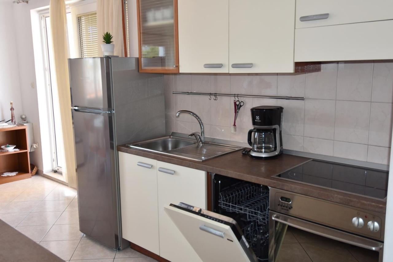 Vanja Apartment Podgora